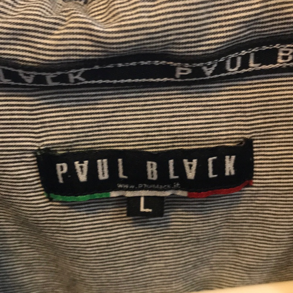 Button up - Picture 3 of 3